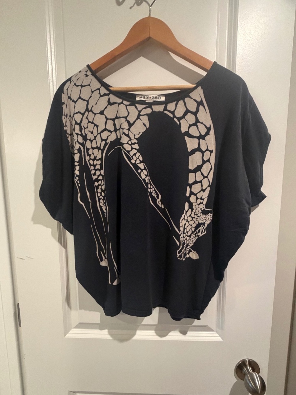 Andrew Charles Black Giraffe Graphic Dolman Sleeve Top - Size S